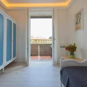 https://acqua-azzurra-apartment-by-rentallcomo.it-lombardy.com